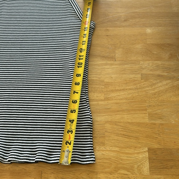 Brooks Brothers Red Fleece Tank Top - Picture 4 of 5